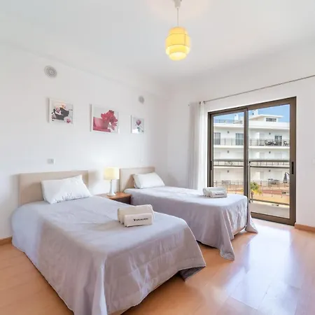 Solário De São José - Ad By Hellovacations *